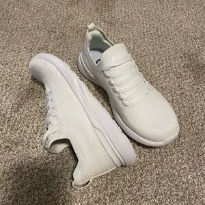 APL TechLoom Breeze White Brand New Condition